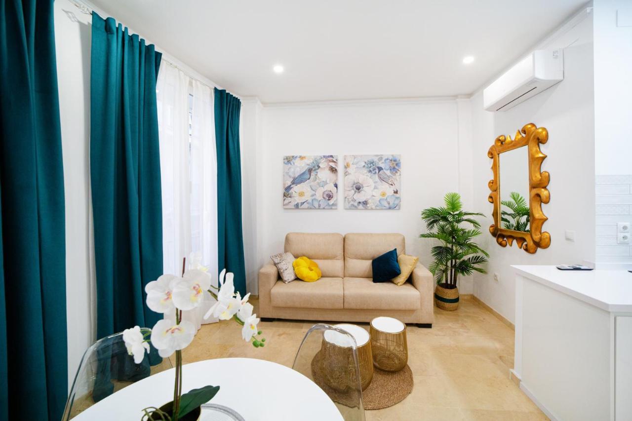 Malaga Historical Centre Luxury Apartment Luaran gambar